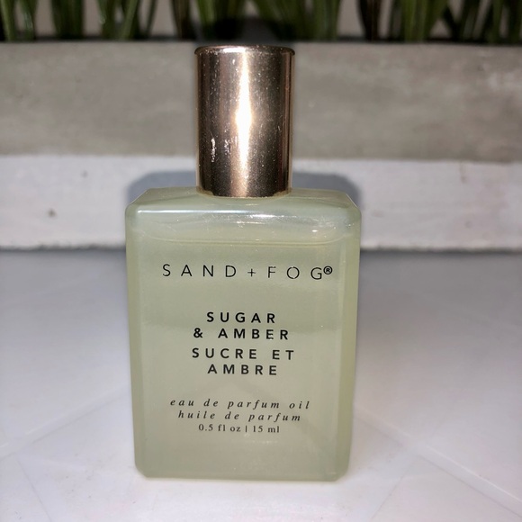 Sand + Fog Accessories - SAND + FOG Sugar & Amber Eau de Parfum Oil Rollerball